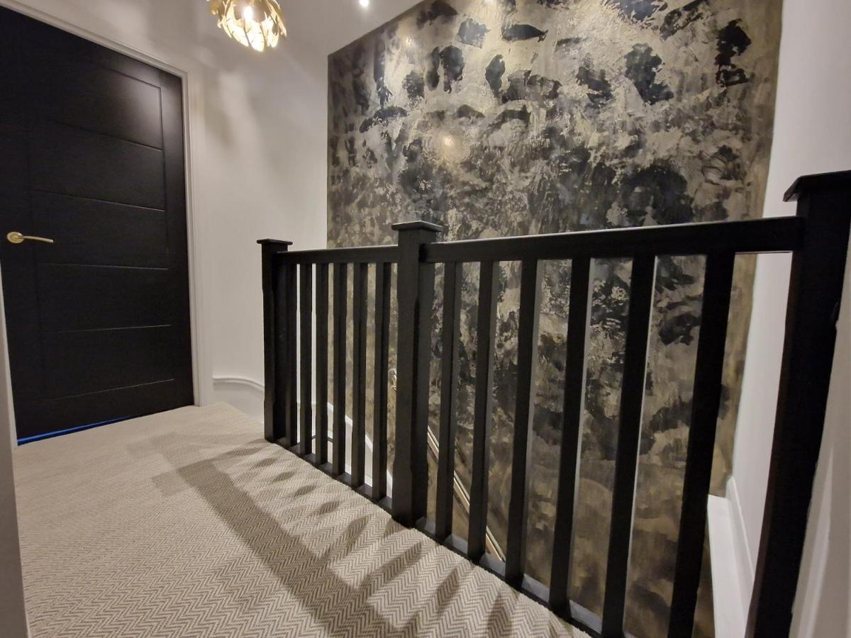 3 Bedroom Stylish Home Merthyr Merthyr Tydfil Ngoại thất bức ảnh
